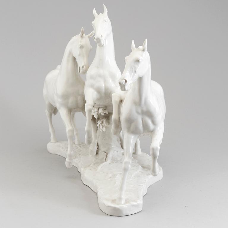 HANS ACHTZIGER, A porcelain figure group of horses from Hutschenreuther, Germany.