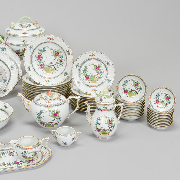 Herend, matservis, 100 delar, porslin, "Indian Basket" Ungern.