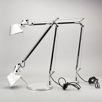 BORDSLAMPOR, ett par, "Tolomeo", Michele De Lucchi och Giancarlo Fassina, för Artemide, Italien.