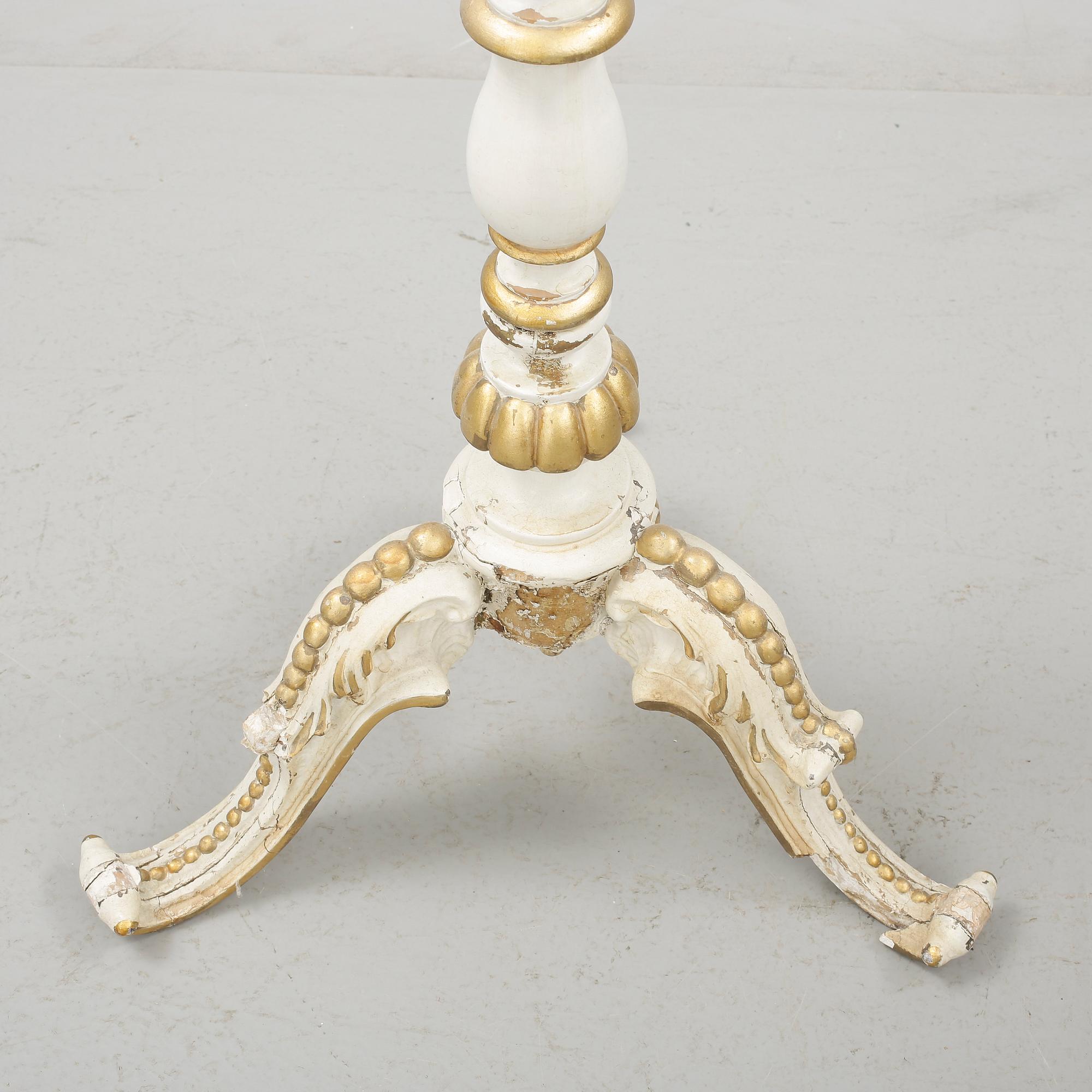 GUERIDON, omkring sekelskiftet 1900.