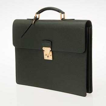 A Green Taiga Leather Serviette Laguito Briefcase.