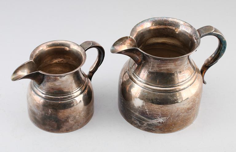 KANNOR, 2 st, nysilver, 1900-talets första hälft.