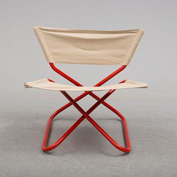 A painted steel with seat and back of canvas 'Z-Down' chair by Erik Magnusson for Torben Orskov, Denmark.