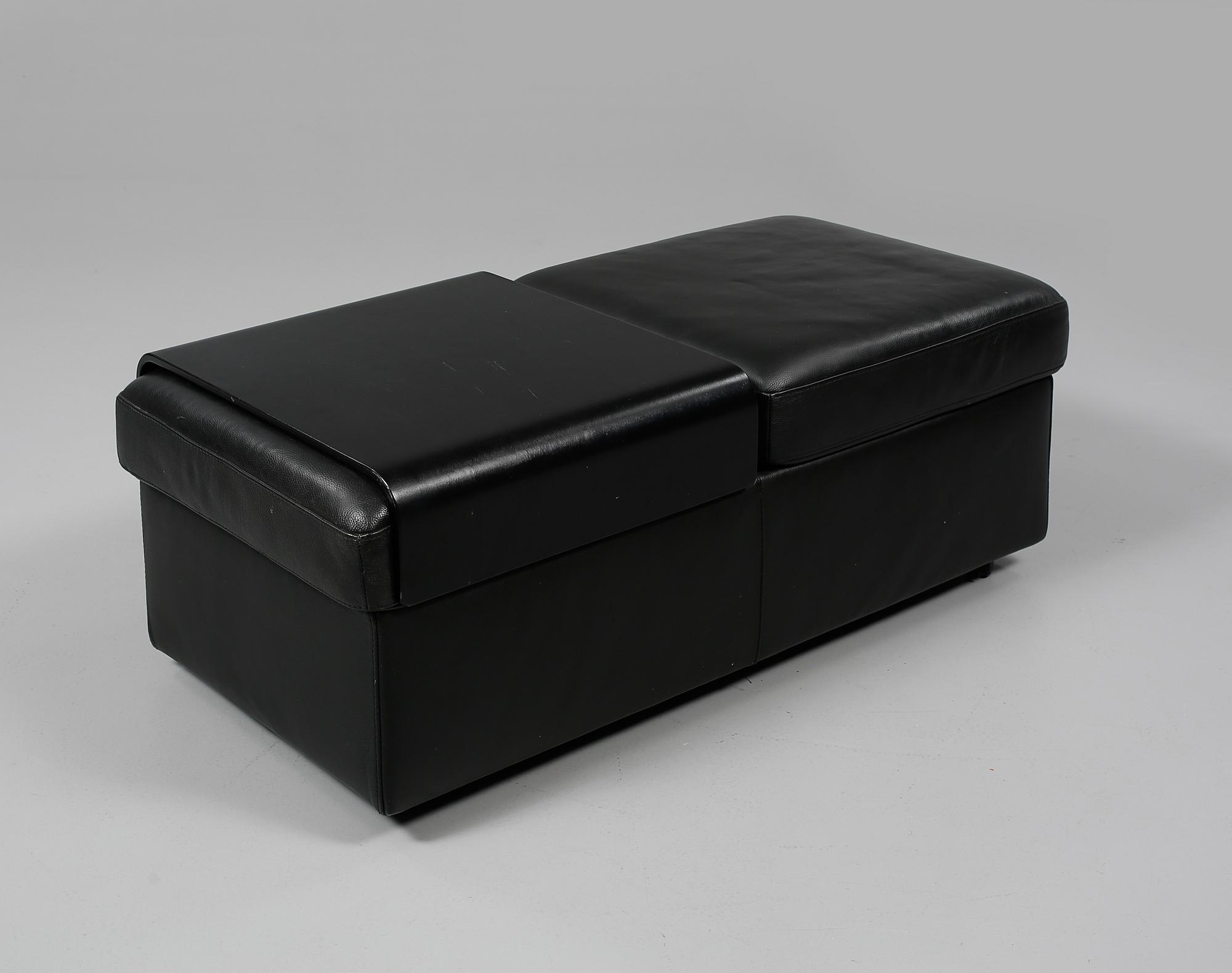 FOTPALL, "Stressless dubbel", Ekornes, 2000-tal.