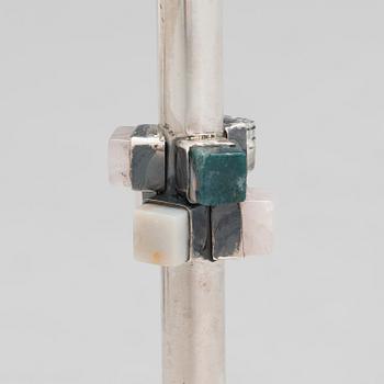 LJUSSTAKE, SOCKERSKÅL och GRÄDDSNÄCKA, silver, Pirkan-Kulta oy, Tammerfors 1964 och 1966.