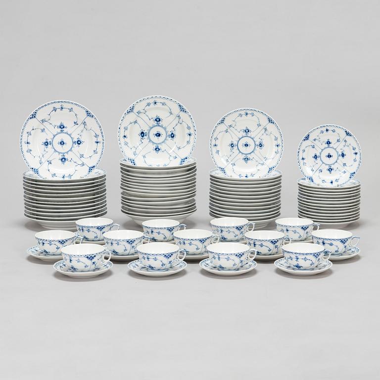 A 70-pcs halflace 'Blue Flute' tableware set. Royal Copenhagen. Mostly from the late 1950s.