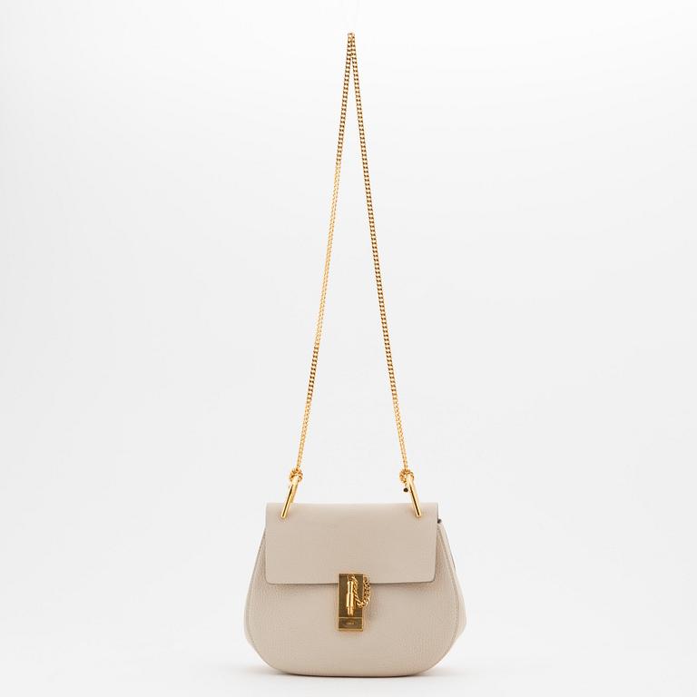 Chloe, a cream leather 'Drew' handbag.