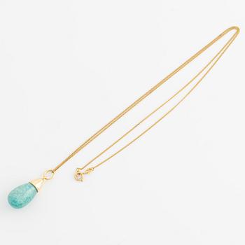 Hängsmycke med amazonit.