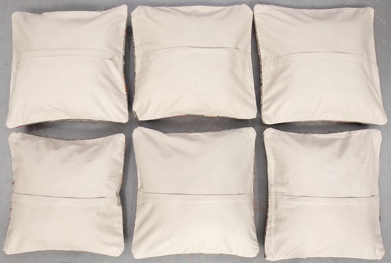 Six kilim cushions, Ca 47 x 47 cm.