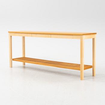 Nirvan Richter, sidobord, "Multi-O", Norrgavel.