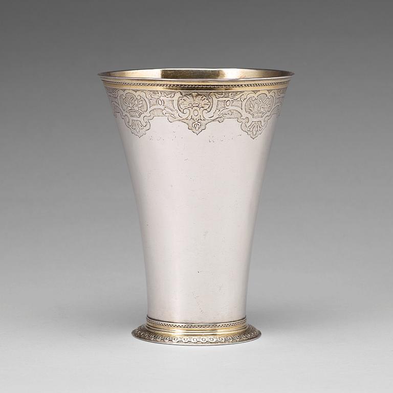 Gustaf Stafhell d ä, bägare, silver, Stockholm 1742.