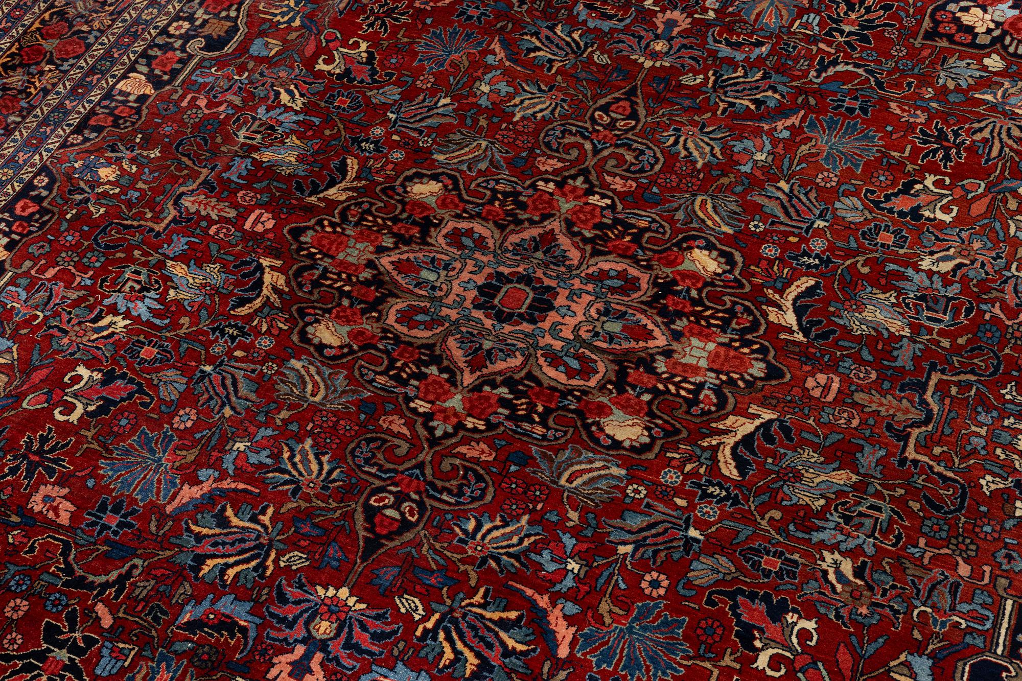 A semi-antique Bidjar carpet, c. 356 x 266 cm.