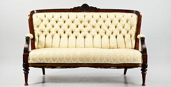 SOFFA samt STOLAR, 4 st, nyrenässans, 1800-talets andra hälft.