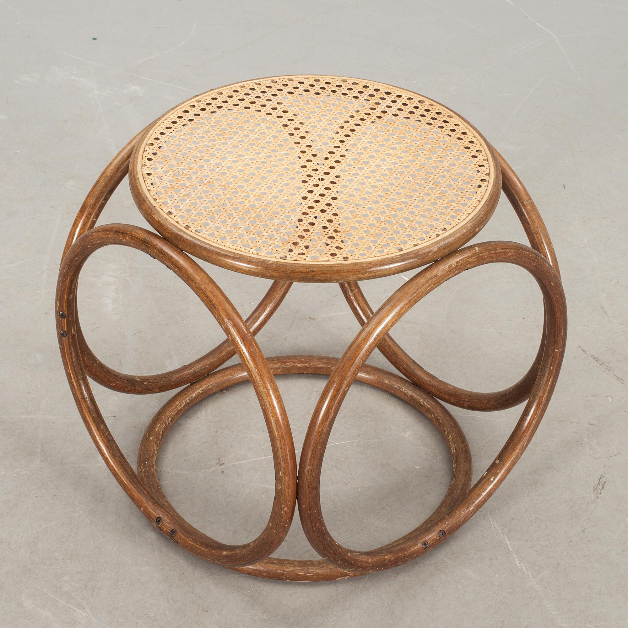 PALL/BORD, troligen Thonet, 1900-talets första hälft.
