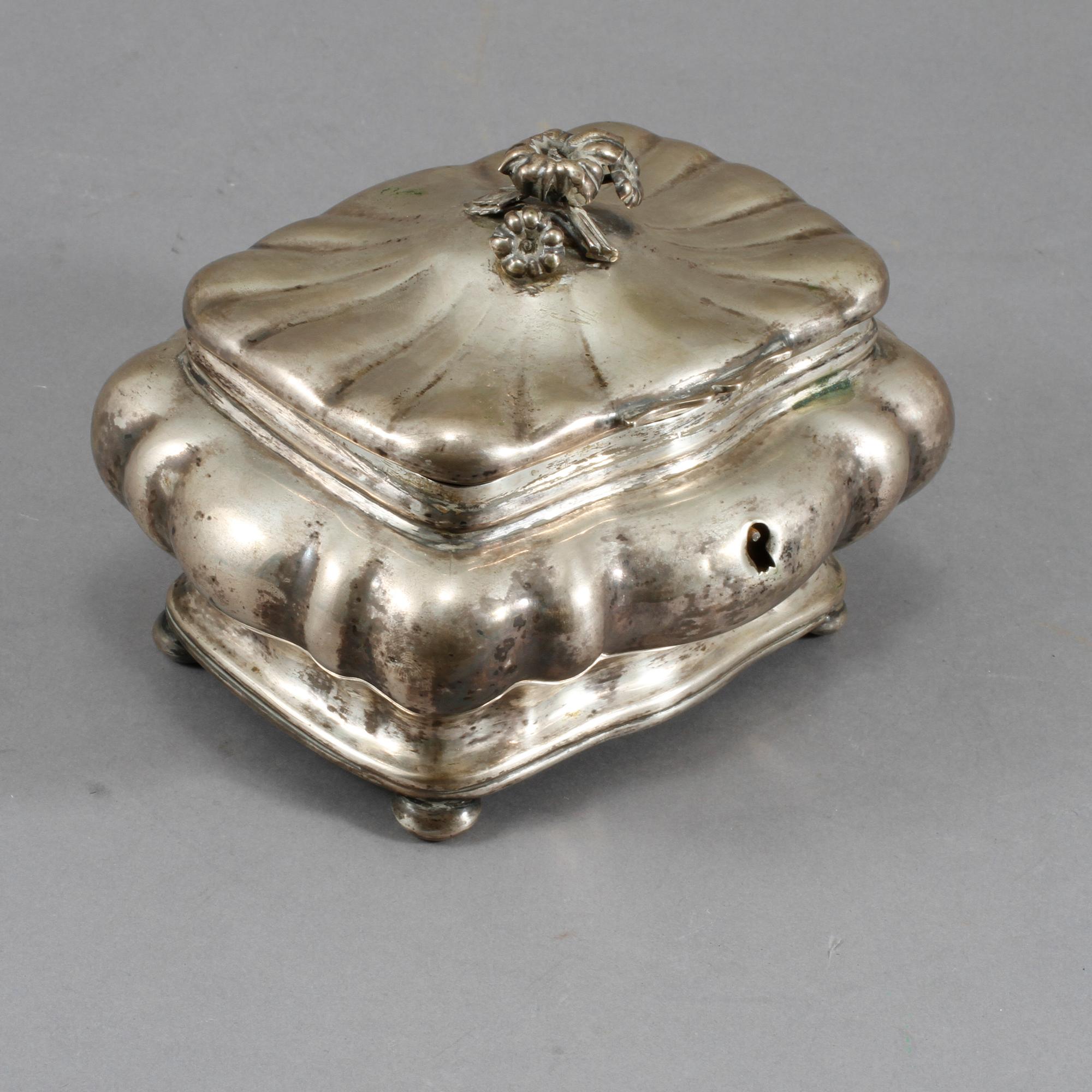 SOCKERSKRIN, silver, 1800-tal, otydliga stämplar, vikt 281 g.