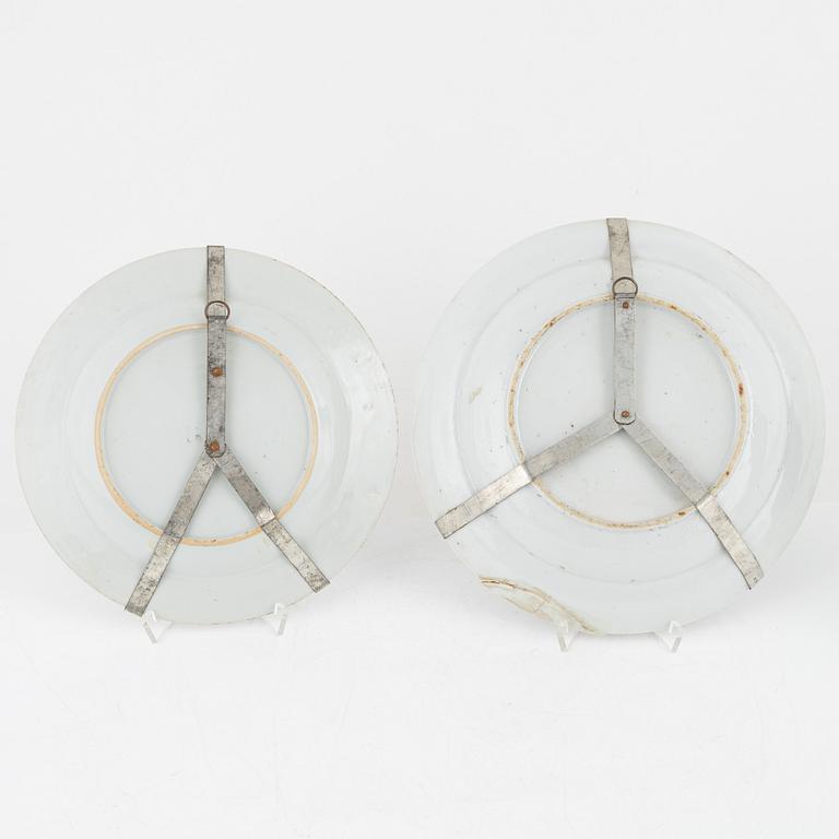 Five porcelain plates, China, 18th century and late Qing dynasty.
