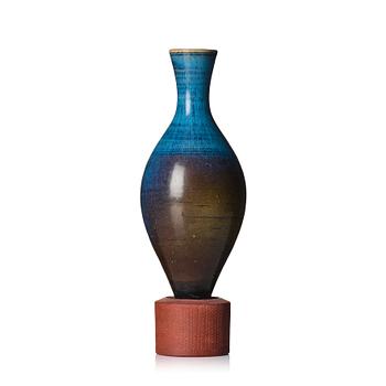 138. Wilhelm Kåge, a 'Farsta- Spirea' vase, Gustavsberg Studio Sweden 1956.