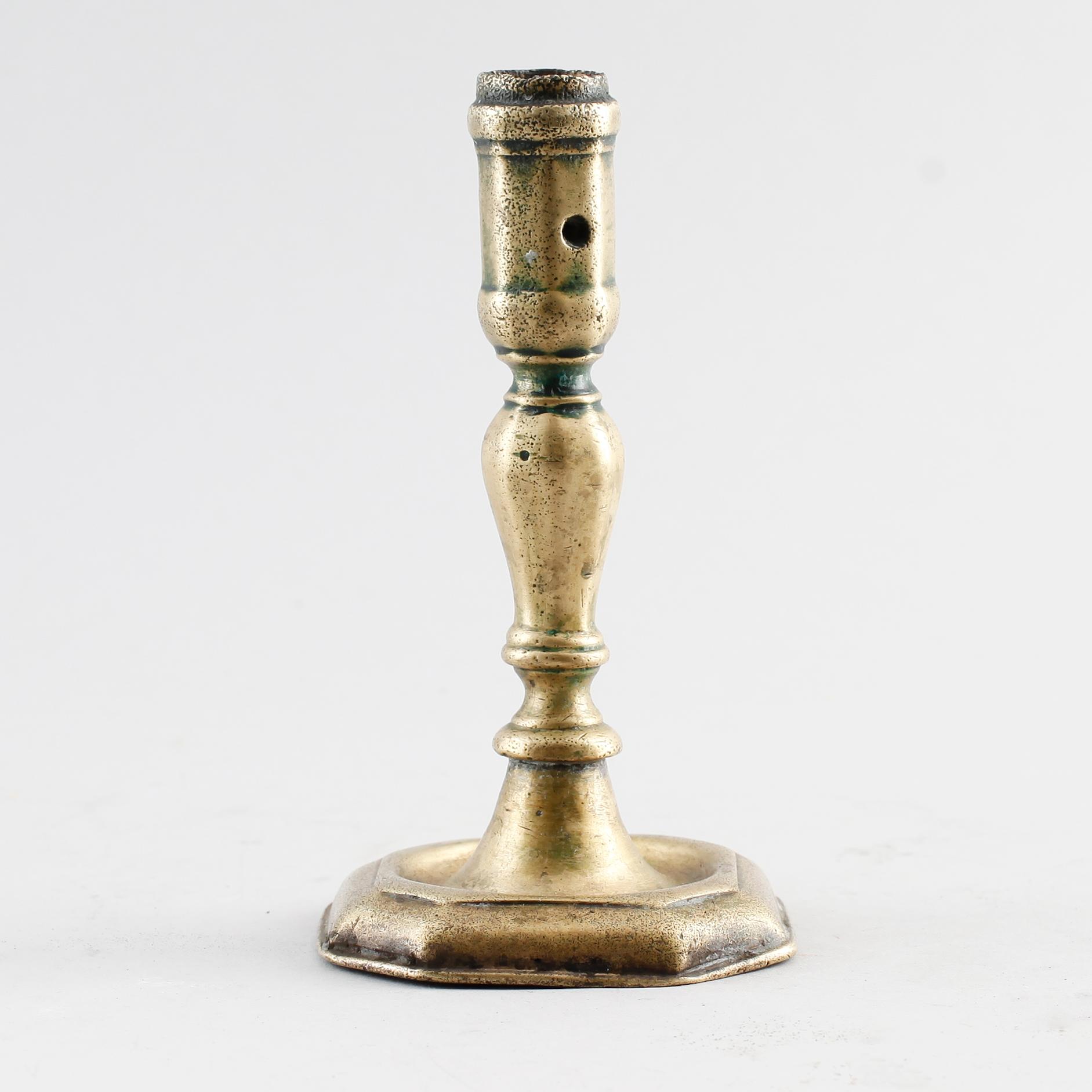 LJUSSTAKE, brons, 1700-tal.