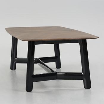 Antonio Citterio, an "Alex" dining table, B&B Italia, Italy, post 2017.