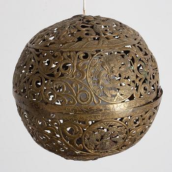Lykta/rökelsebehållare, mässing, Kina, sen Qingdynasti/omkring 1900.