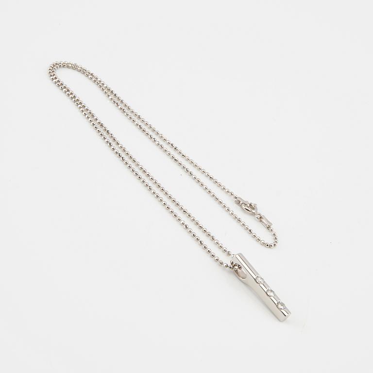 Hänge 18K vitguld med runda briljantslipade diamanter.