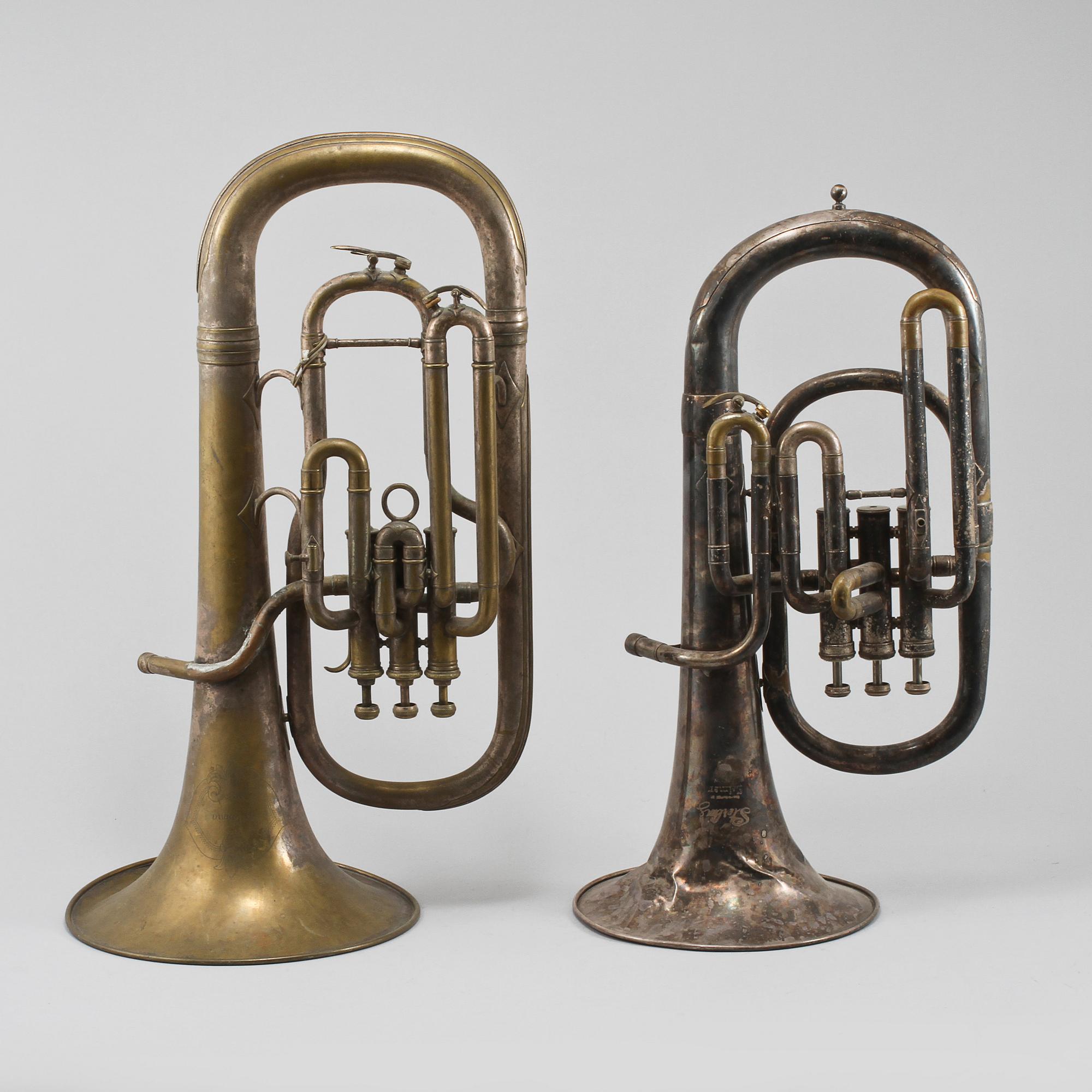 BLÅSINSTRUMENT, 2 st, bl a "Sterling ", Selmer, 1900-tal.