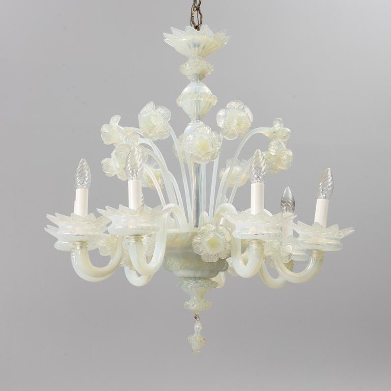Chandelier and sconces, a pair, Italy, second half of the 20th century.