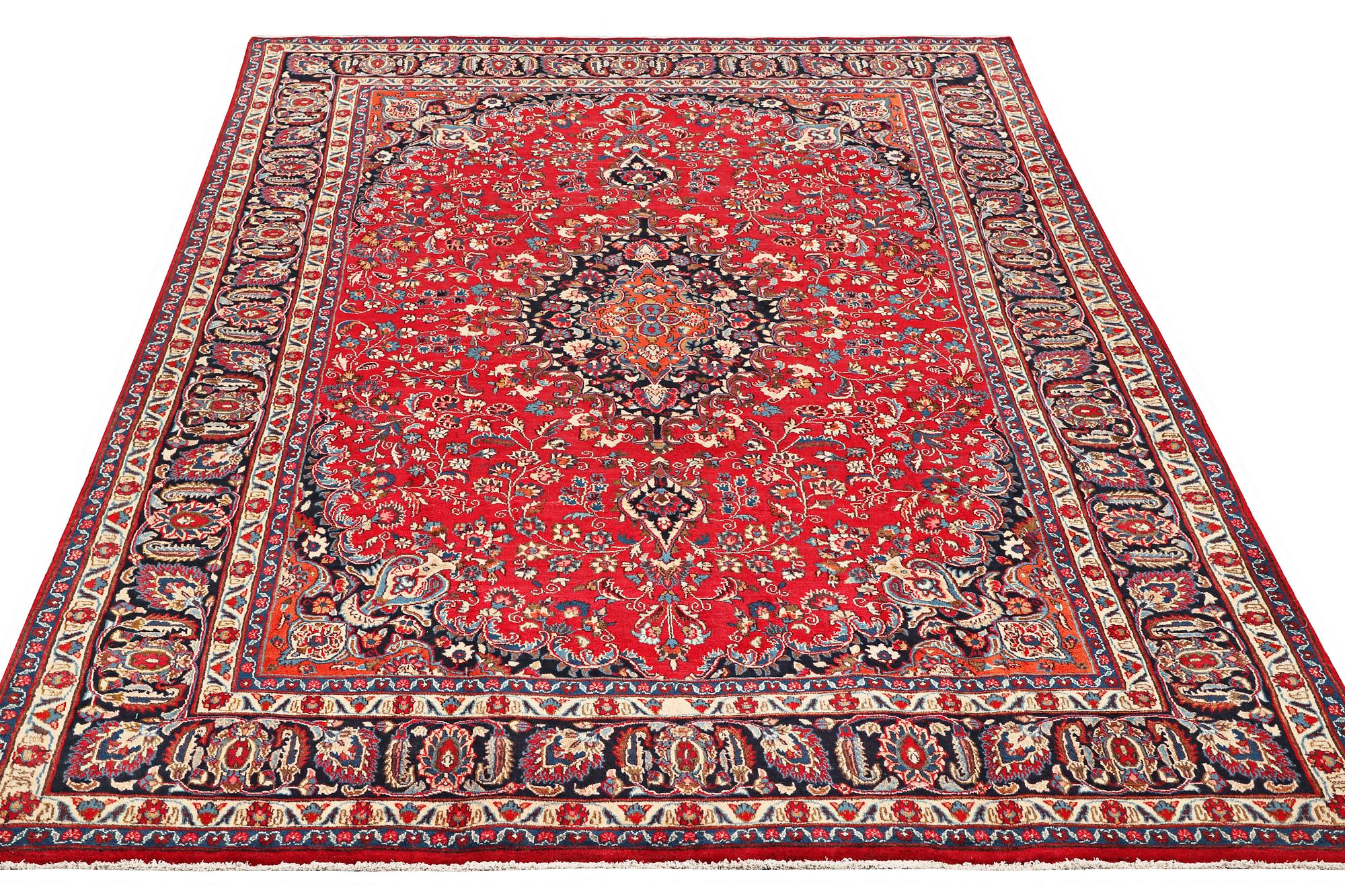 Matta, Keshan, ca. 326 x 233 cm.