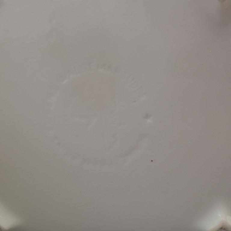 A pair of porcelain plant pots from Prins Eugens Waldemarsudde, Gustavsberg.