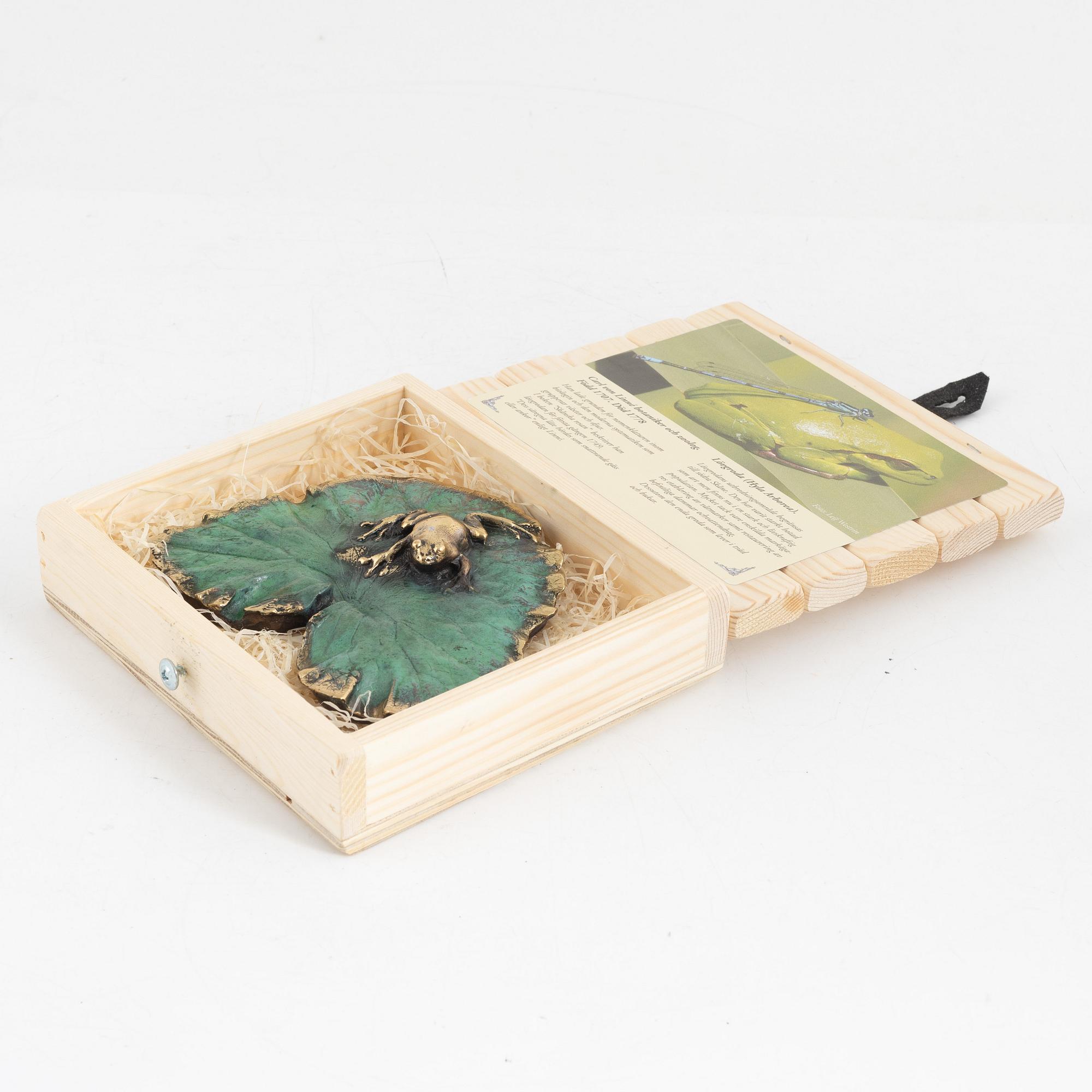 Torbjörn Forsberg, 'Lövgroda på blad'.