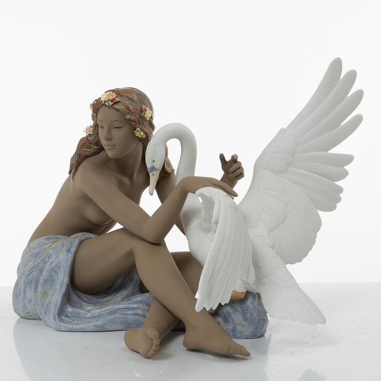 Miguel Angel Santaeulalia, figurin, "Leda and the swan", Lladró, Spanien.