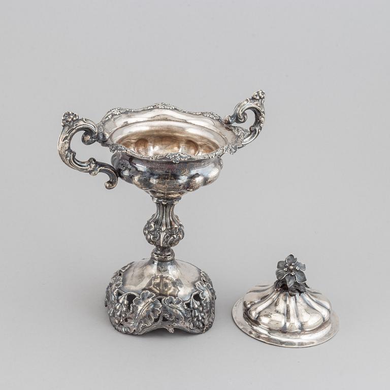 Gustaf Folcker, a silver sugar bowl, Stockholm 1860.