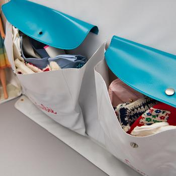 Two dolls, Barbie and Francie, with clothes and in original case, Mattel 1960s.