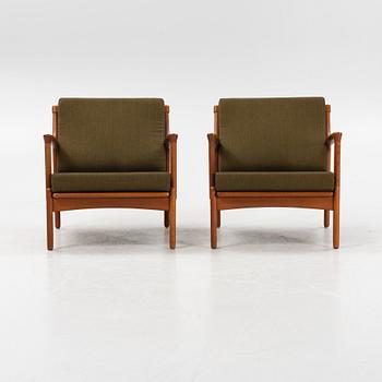 Bertil Fridhagen, a pair of 'Kuba' teak easy chairs, Bröderna Andersson, Ekenäs.