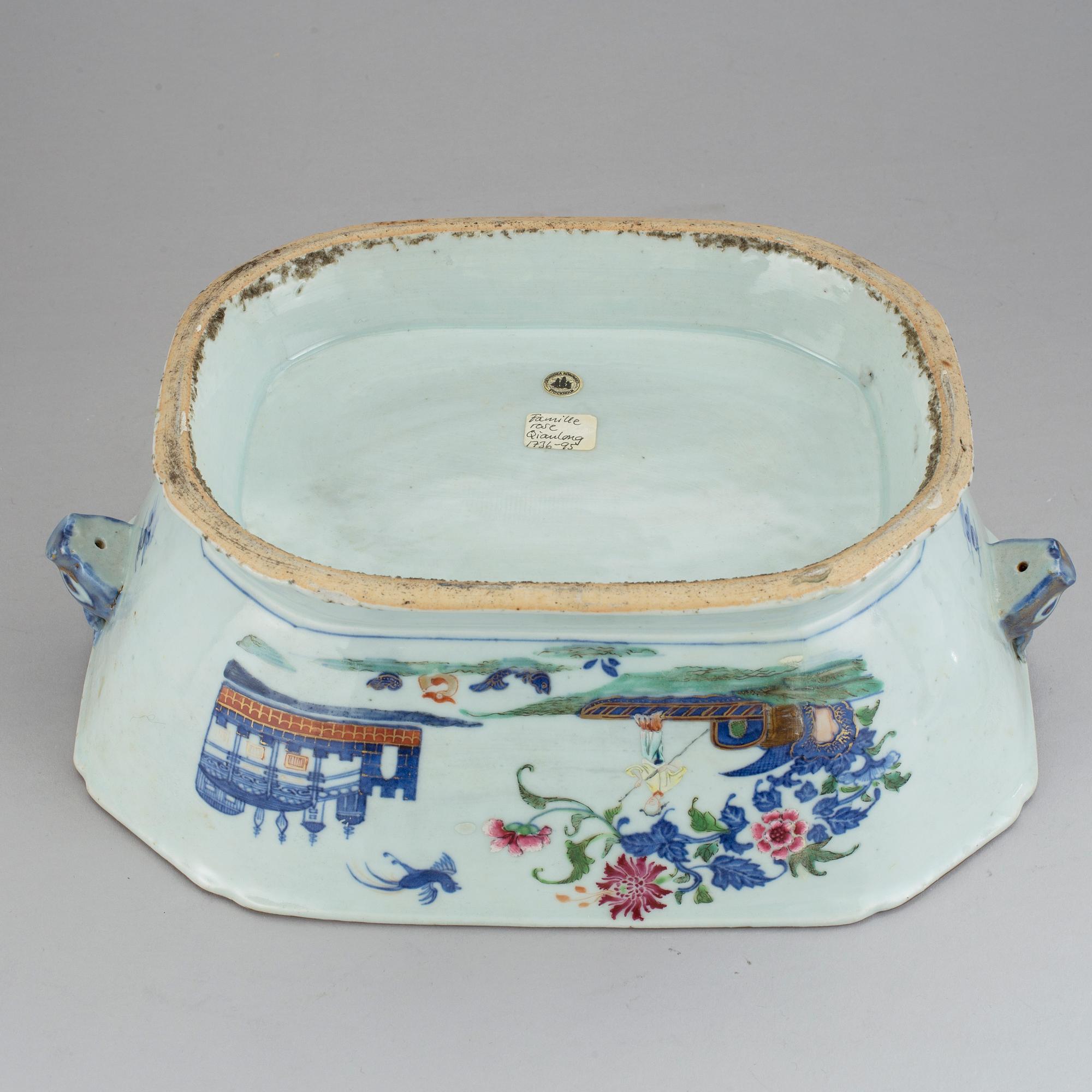 SOPPTERRIN, porslin, Qianlong, Kina, (1736-95).