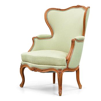 39. A Louis XV 18th century bergere.