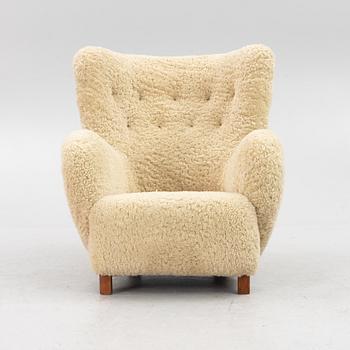 A Scandinavian Modern armchair, mid-20th Century.