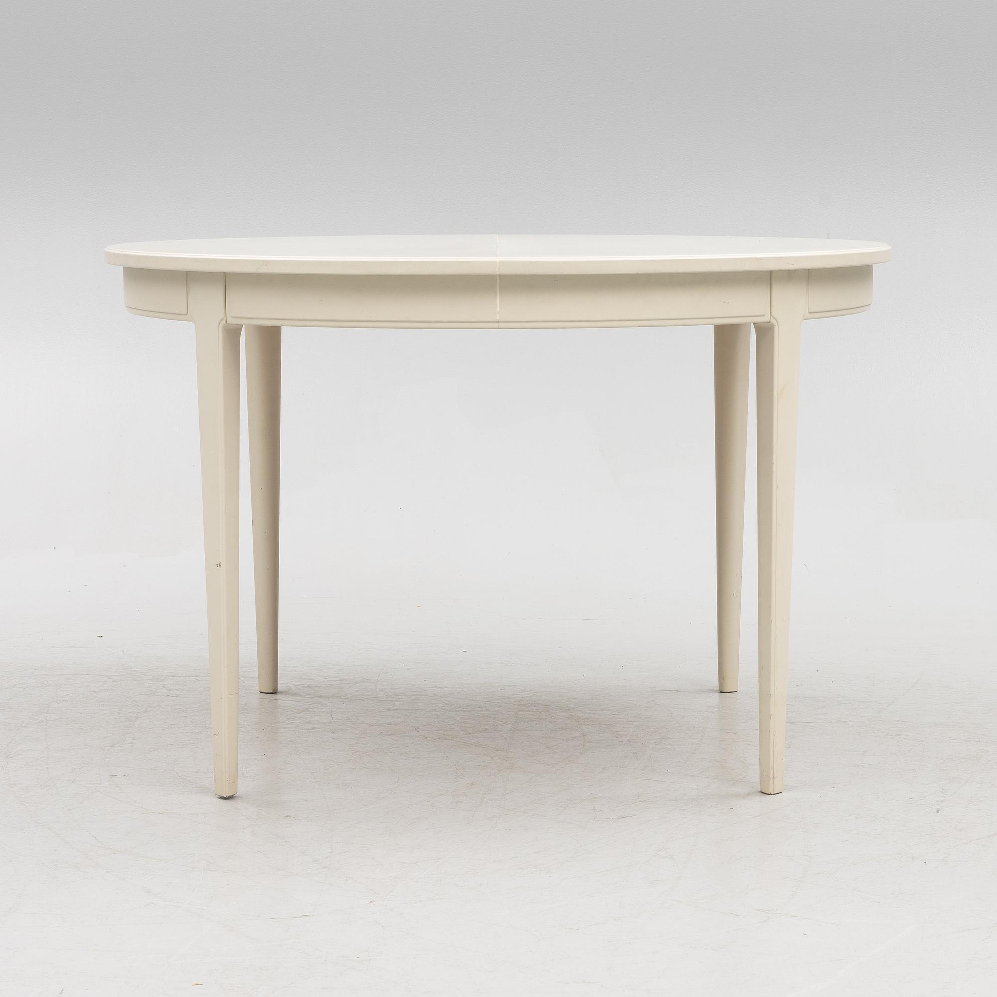 Carl Malmsten, a 'Herrgården' dining table, Bodafors, second half of the 20th Century.