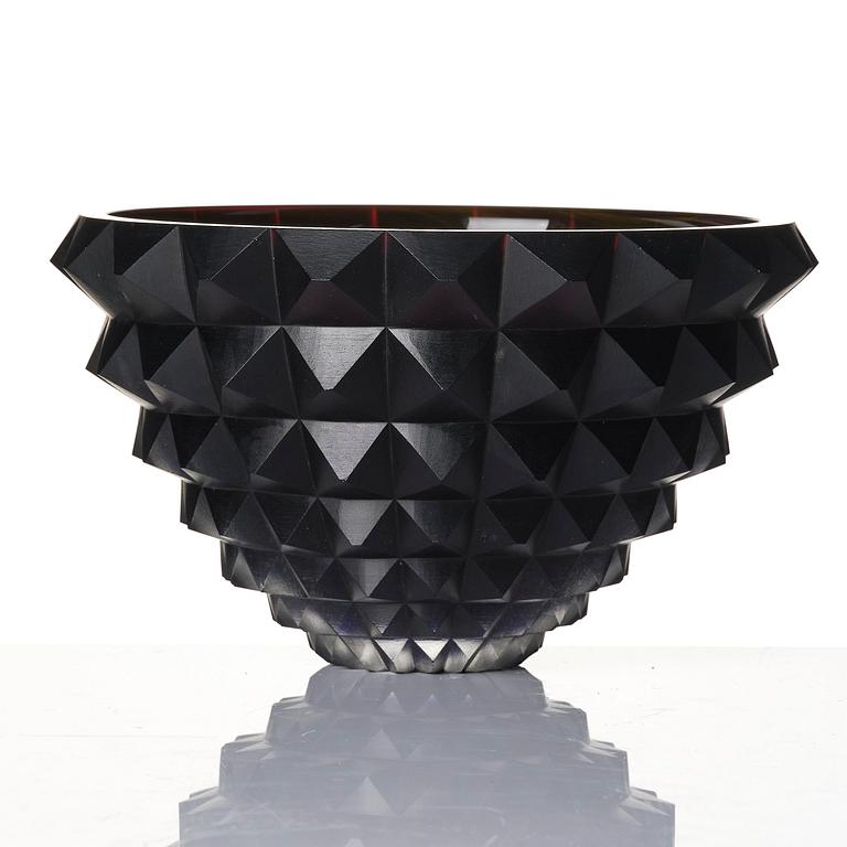 Mårten Medbo, skål, "Core", glas, Ajeto, Nový Bor, Tjeckien, 2010.