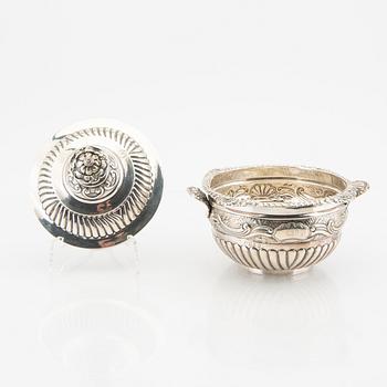 An English 18th century silver bowl mark of  Stephen Adams London, weight 392 grams.