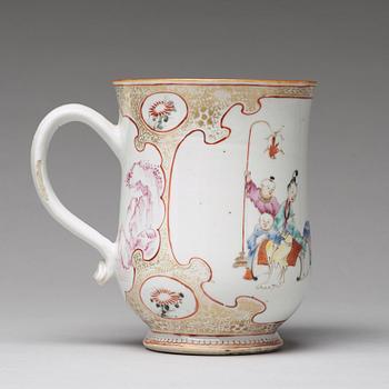 A famille rose jug, Qing dynasty, Qianlong (1736-95).