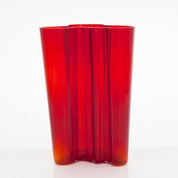 Alvar Aalto, maljakko, malli 251, signeerattu Iittala.