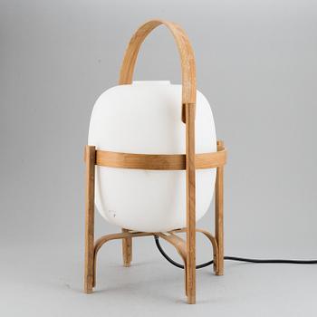 MIGUEL MILÁ, a 'Cesta' table lamp, Santa & Cole, 21st century.