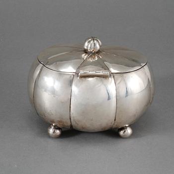 SOCKERSKRIN, silver, Krakow, Polen, efter 1920. Vikt 255 g.