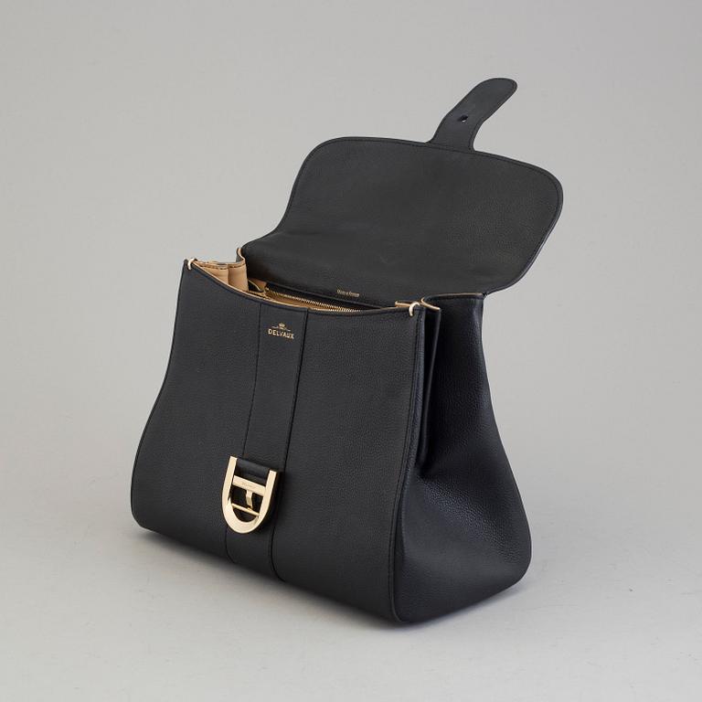 A Delvaux "Brillant" ladies handbag in black colored leather.