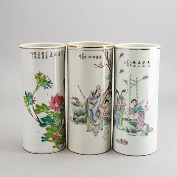 A SET OF THREE CHINESE BRUSH STAND 20TH CENTURY.