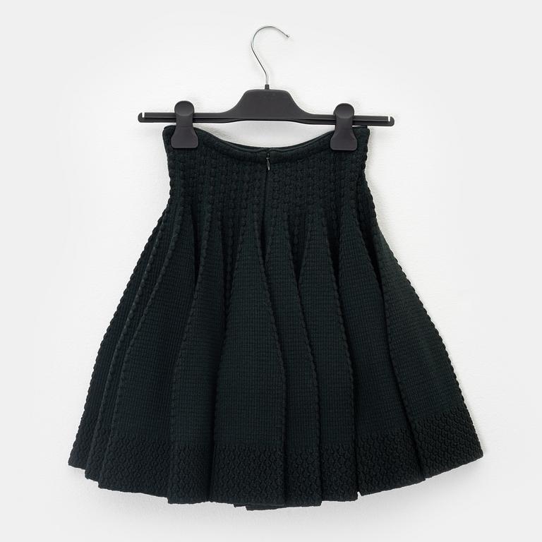 Alaïa, a wool mix skirt, size 36.