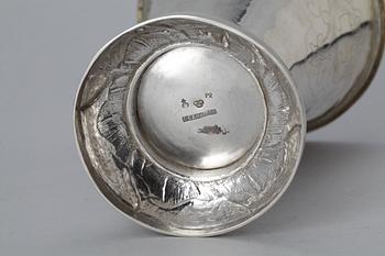 BÄGARE, silver, Erik Ernander, Uppsala. 1797. Vikt: 412 gram.