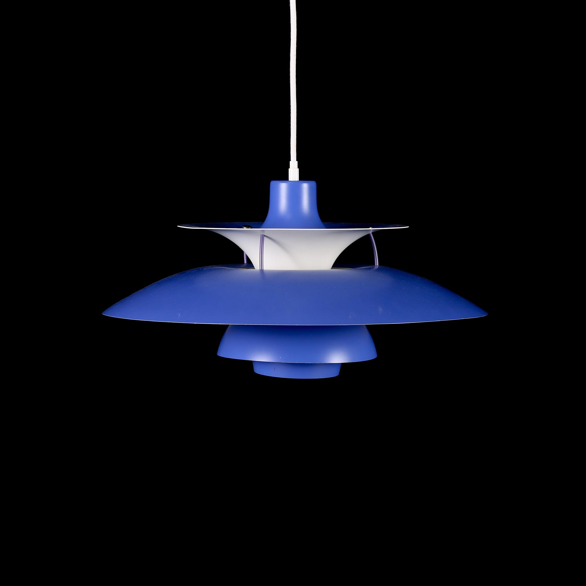 TAKLAMPA, "PH-lampa" design Paul Henningsen för Louis Poulsen, 1900-talets andra hälft, höjd ca 27 cm.
