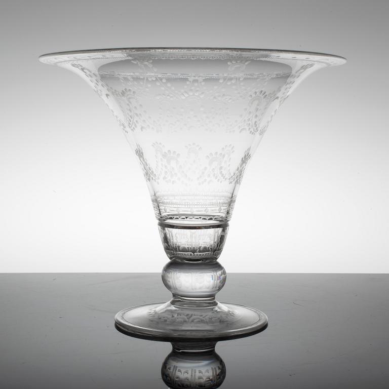 A Bowl on stand, glass, Kosta the first half of the 20th century.